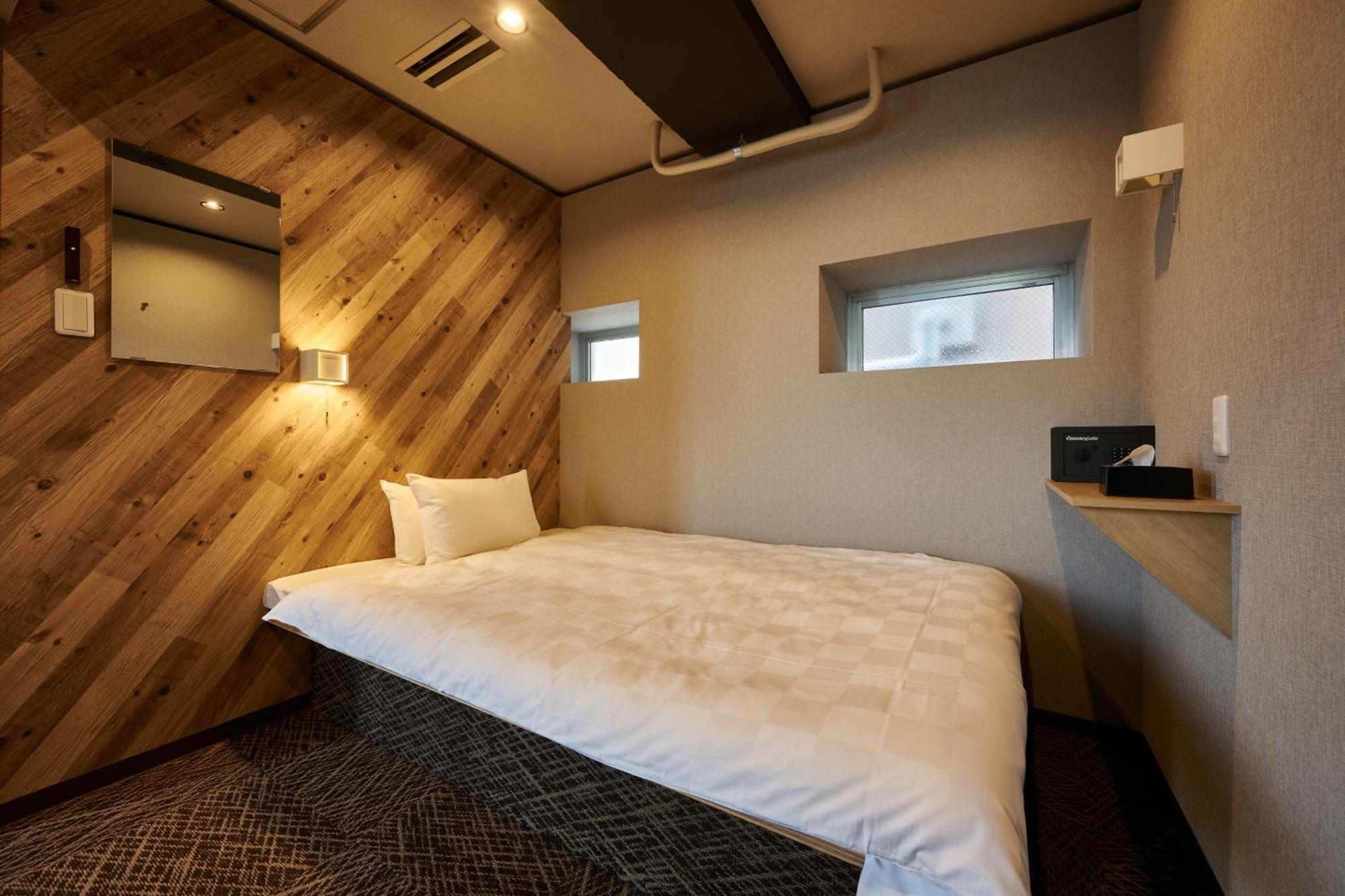 Capsule Hotel Continue Nijojokita Kyoto Exterior photo